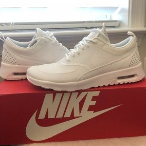 New Women’s Nike Air Max Thea